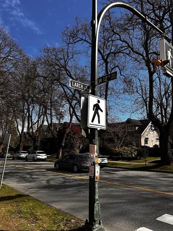 Street sign where you have to start making video